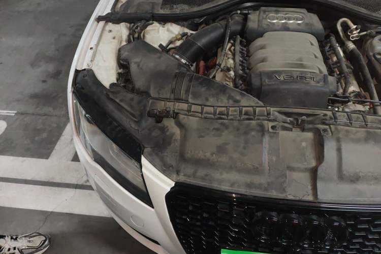 Used Audi A7 2014 35 FSI quattro Technology Edition Engine Bay Right