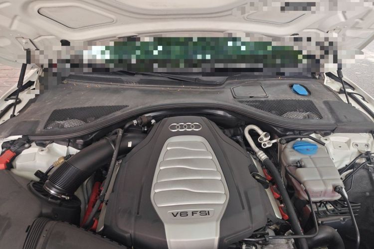 Used Audi A7 2014 30 FSI Trendy Version Engine Bay