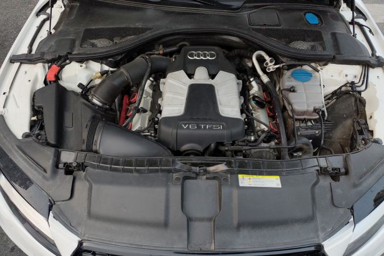 Used Audi A7 2014 50 TFSI quattro Luxury Model Engine Bay