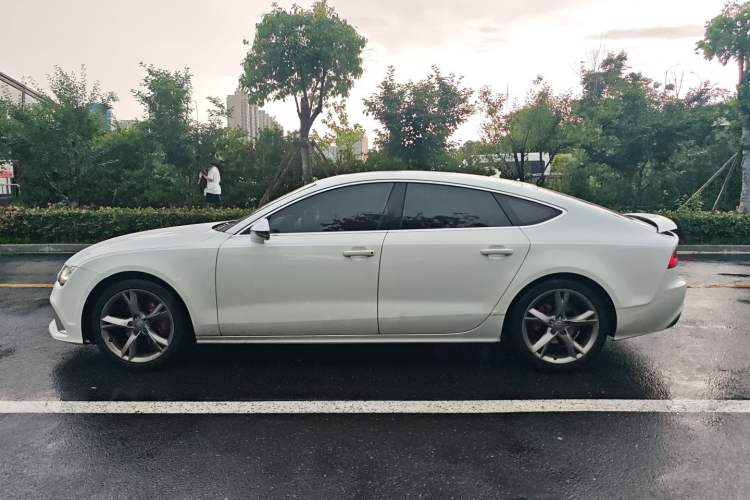 Used Audi A7 2014 35 FSI quattro Technology Edition Exterior 2