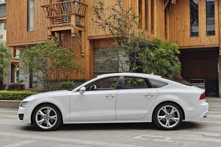 Used Audi A7 2014 35 FSI quattro Technology Edition Exterior 3
