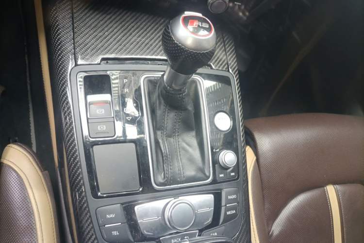 Used Audi A7 2014 50 TFSI quattro Comfort Model Gear Lever