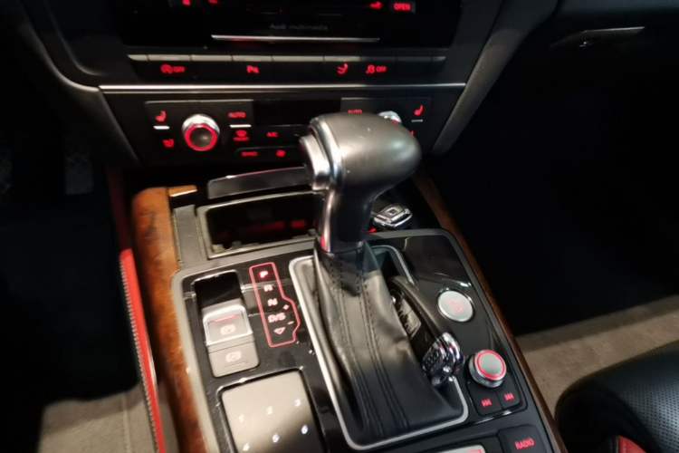 Used Audi A7 2014 50 TFSI quattro Comfort Model Gear Lever