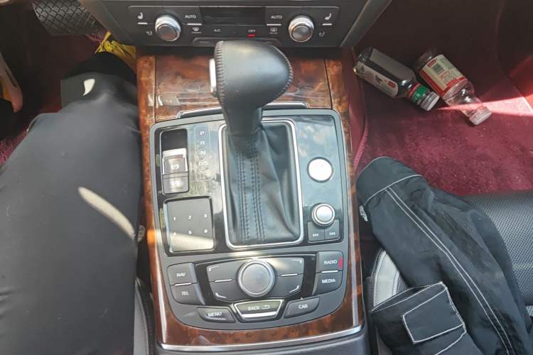 Used Audi A7 2014 50 TFSI quattro Comfort Model Gear Lever