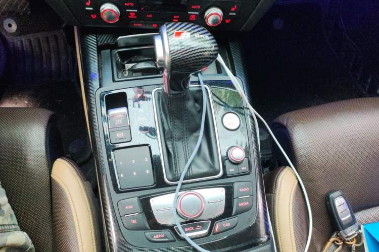 Used Audi A7 2014 50 TFSI quattro Comfort Model Gear Lever