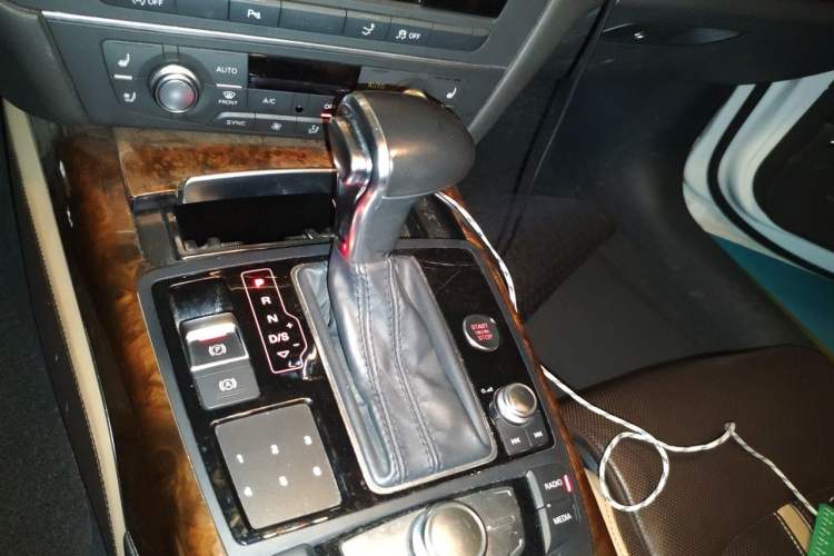 Used Audi A7 2014 50 TFSI quattro Comfort Model Gear Lever