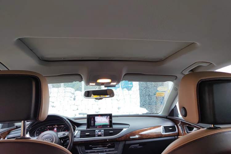 Used Audi A7 2014 50 TFSI quattro Comfort Model Headliner