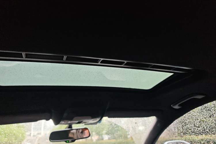 Used Audi A7 2014 35 FSI quattro Technology Edition Headliner