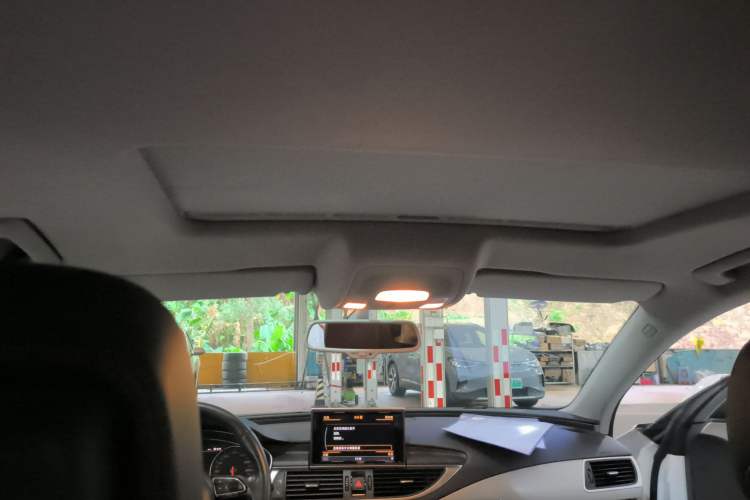 Used Audi A7 2014 35 FSI quattro Technology Edition Headliner