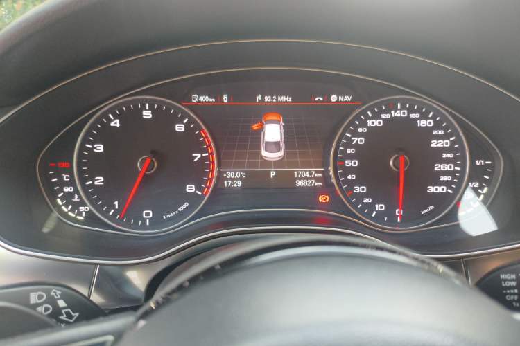 Used Audi A7 2014 50 TFSI quattro Comfort Model Instrument Cluster