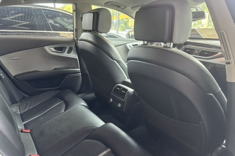 Used Audi A7 2014 50 TFSI quattro Comfort Model Interior 10