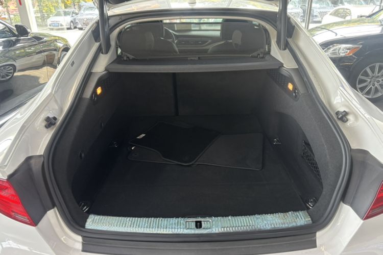 Used Audi A7 2014 50 TFSI quattro Comfort Model Interior 12