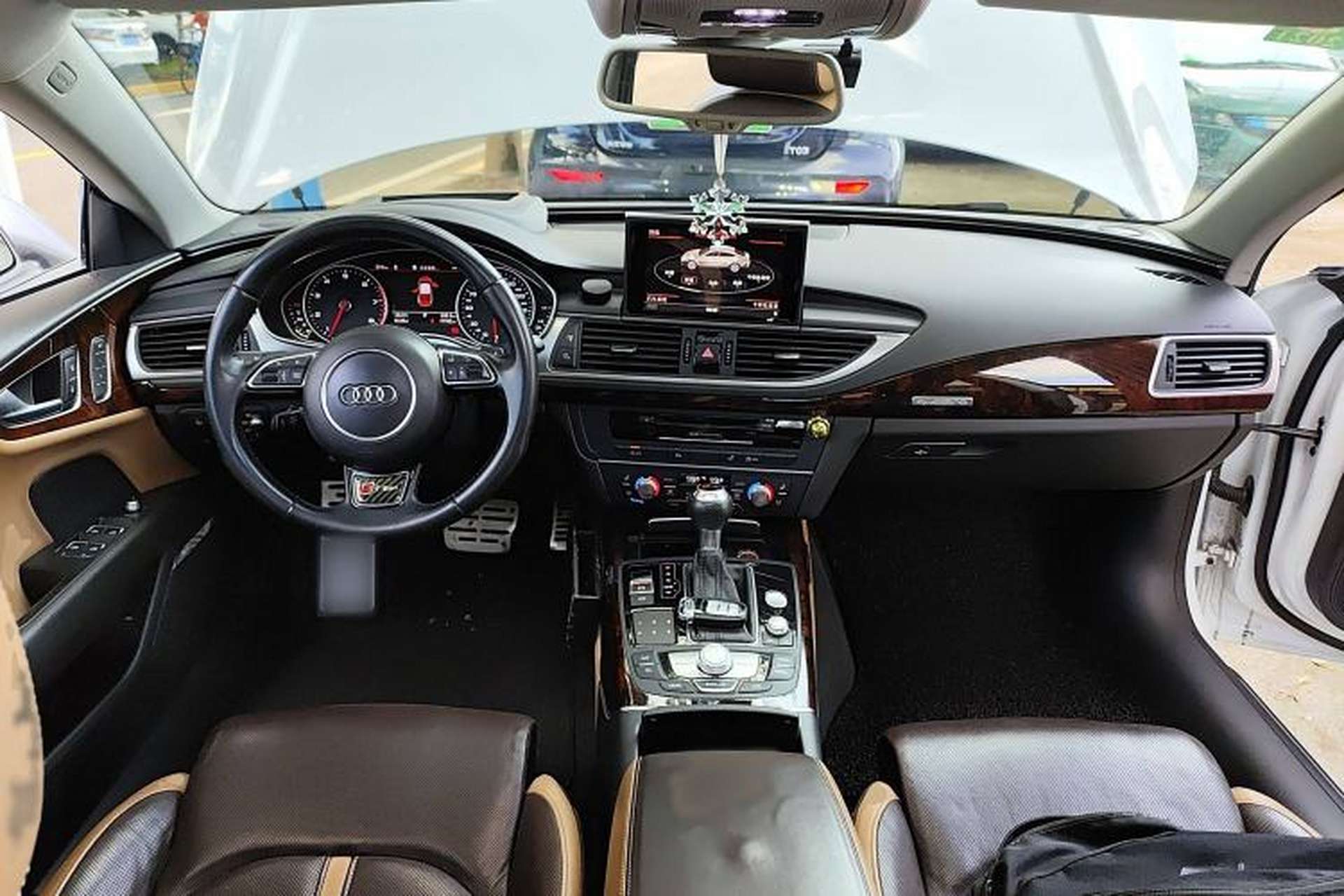Used Audi A7 2014 50 TFSI quattro Luxury Model Interior 2