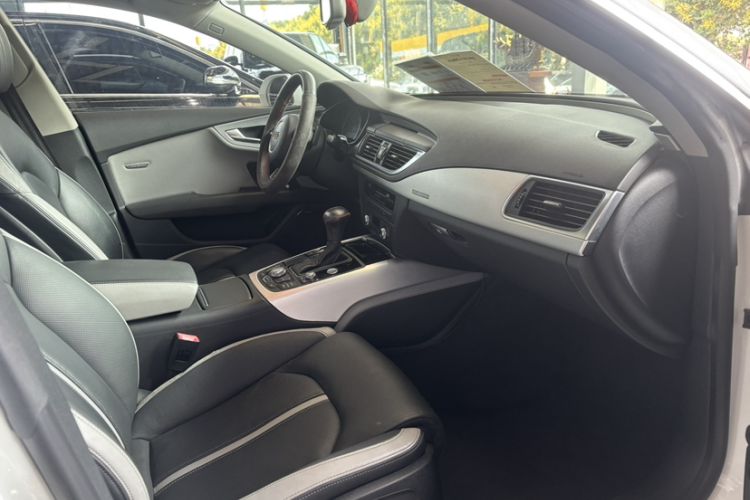 Used Audi A7 2014 50 TFSI quattro Comfort Model Interior 5