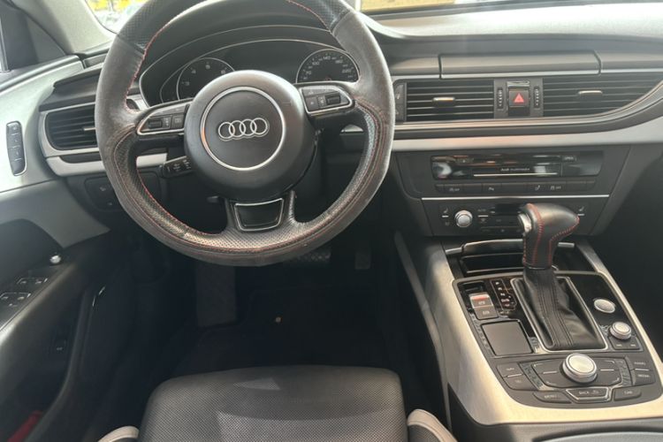 Used Audi A7 2014 50 TFSI quattro Comfort Model Interior 8