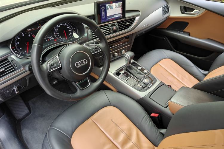 Used Audi A7 2014 35 FSI quattro Technology Edition Interior 9