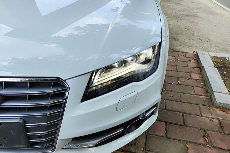 Used Audi A7 2014 50 TFSI quattro Luxury Model Left Front Headlight