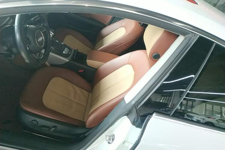 Used Audi A7 2014 35 FSI quattro Technology Edition Left Front Seat
