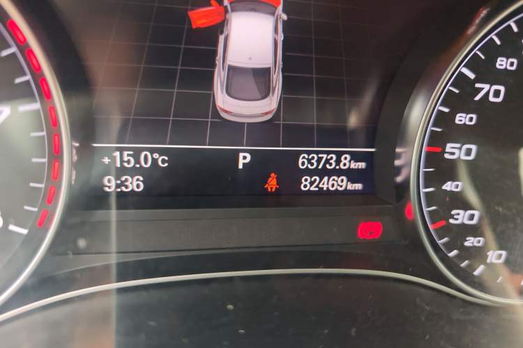 Used Audi A7 2014 50 TFSI quattro Comfort Model Odometer Close Up