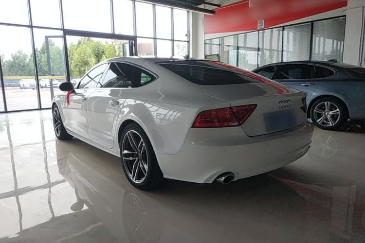 Used Audi A7 2014 35 FSI quattro Technology Edition Rear Left 45 Deg