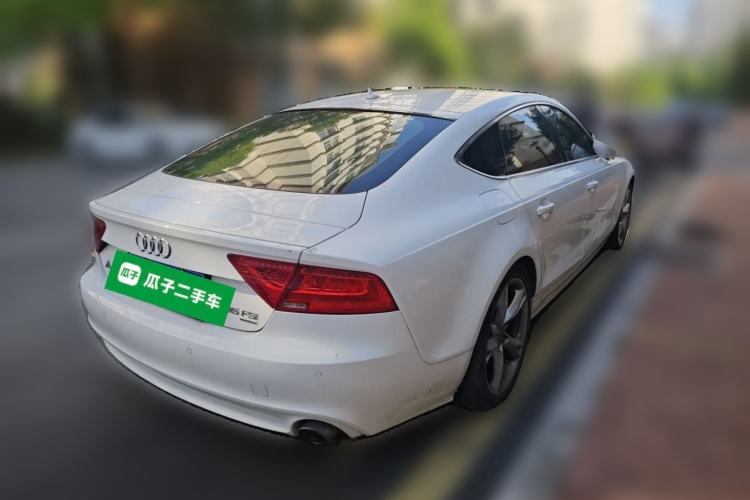 Used Audi A7 2014 35 FSI quattro Technology Edition Rear Right 45 Deg