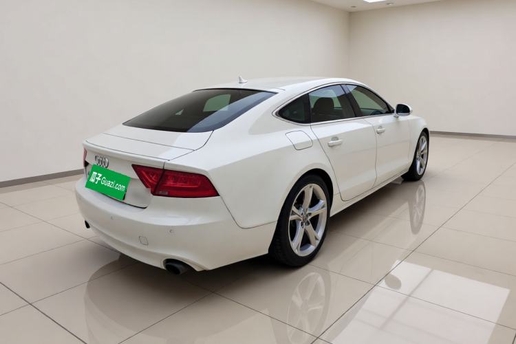 Used Audi A7 2014 30 FSI Trendy Version Rear Right 45 Deg