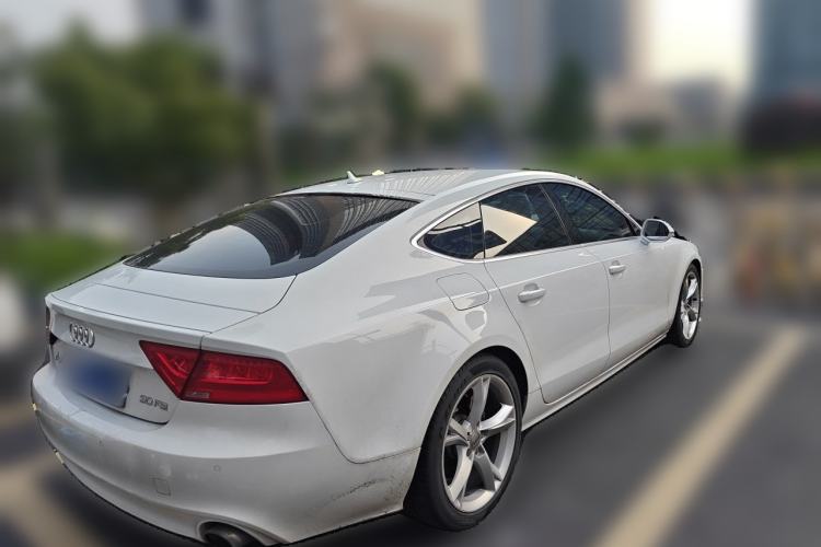 Used Audi A7 2014 30 FSI Trendy Version Rear Right 45 Deg