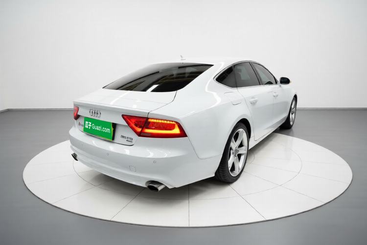 Used Audi A7 2014 35 FSI quattro Technology Edition Rear Right 45 Deg