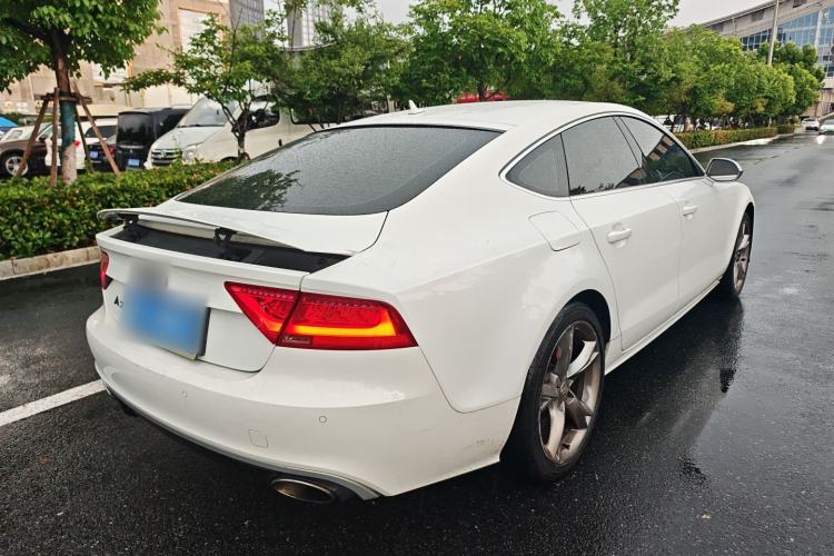 Used Audi A7 2014 35 FSI quattro Technology Edition Rear Right 45 Deg