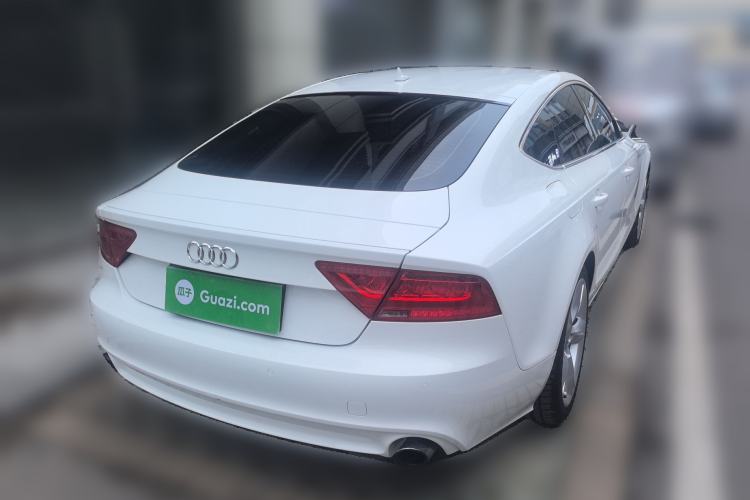 Used Audi A7 2014 35 FSI quattro Technology Edition Rear Right 45 Deg