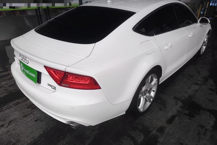 Used Audi A7 2014 35 FSI quattro Technology Edition Rear Right 45 Deg