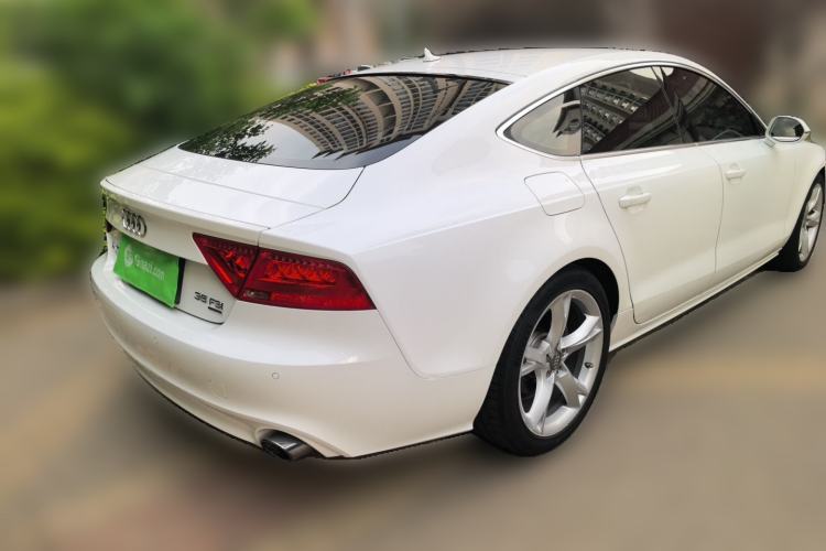Used Audi A7 2014 35 FSI quattro Technology Edition Rear Right 45 Deg