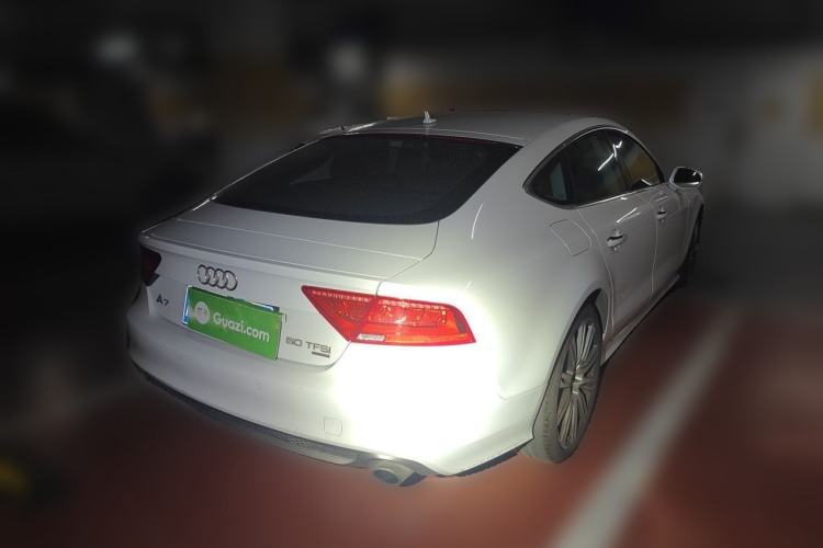 Used Audi A7 2014 50 TFSI quattro Luxury Model Rear Right 45 Deg