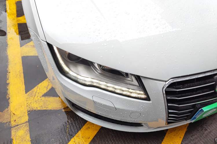 Used Audi A7 2014 50 TFSI quattro Comfort Model Right Front Headlight