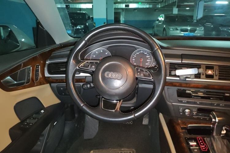 Used Audi A7 2014 50 TFSI quattro Comfort Model Steering Wheel