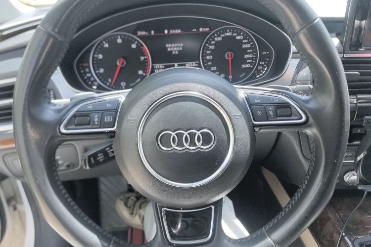 Used Audi A7 2014 50 TFSI quattro Comfort Model Steering Wheel