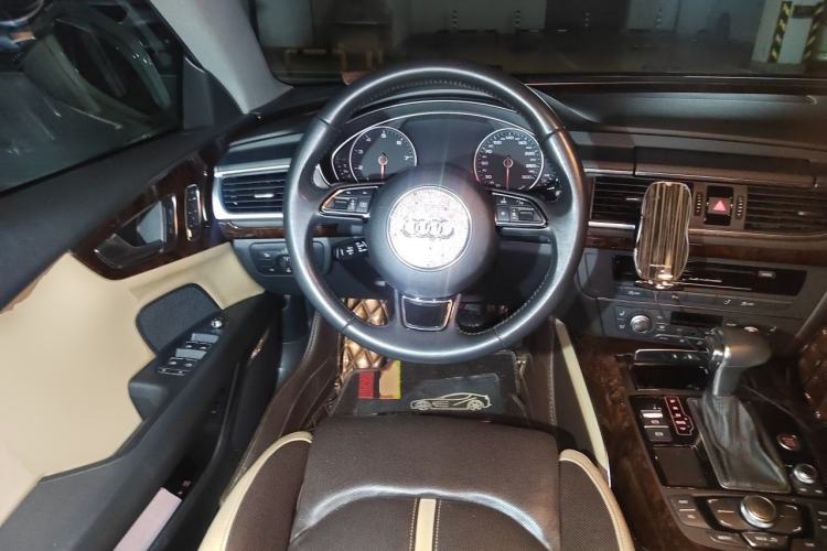 Used Audi A7 2014 50 TFSI quattro Comfort Model Steering Wheel