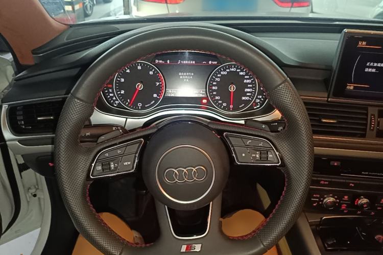 Used Audi A7 2014 35 FSI quattro Technology Edition Steering Wheel
