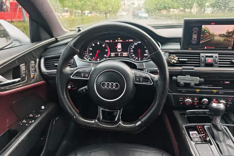 Used Audi A7 2014 35 FSI quattro Technology Edition Steering Wheel