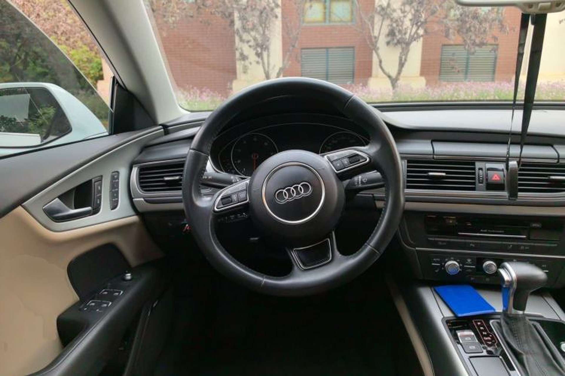 Used Audi A7 2014 35 FSI quattro Technology Edition Steering Wheel