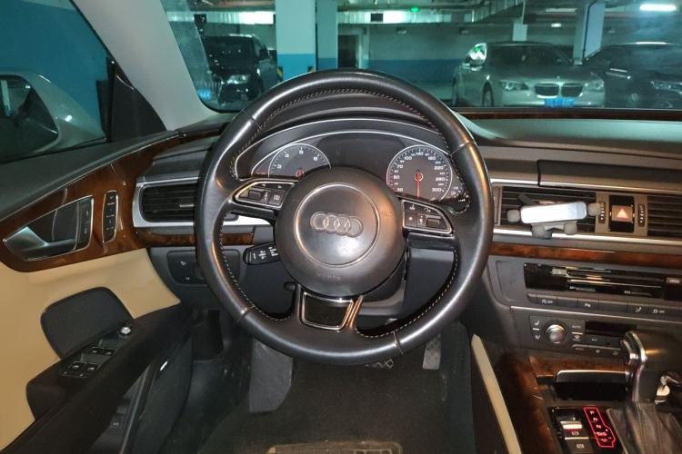 Used Audi A7 2014 50 TFSI quattro Comfort Model Steering Wheel