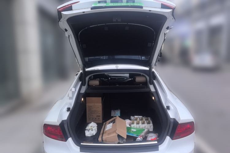 Used Audi A7 2014 35 FSI quattro Technology Edition Trunk