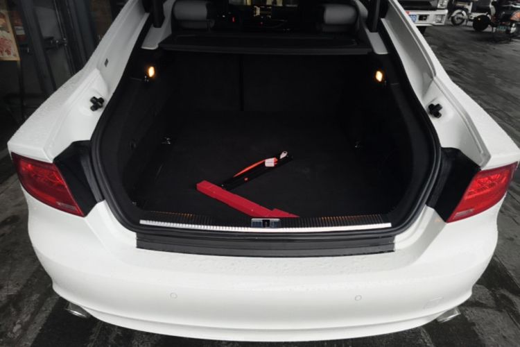 Used Audi A7 2014 35 FSI quattro Technology Edition Trunk