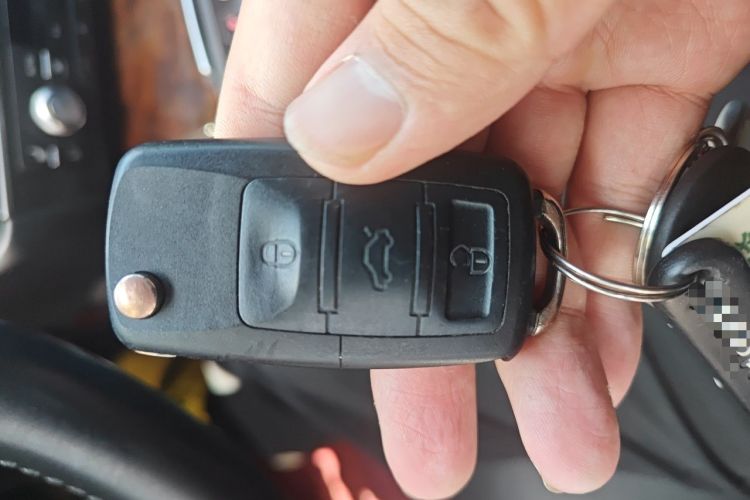 Used Audi A7 2014 50 TFSI quattro Comfort Model Vehicle Key