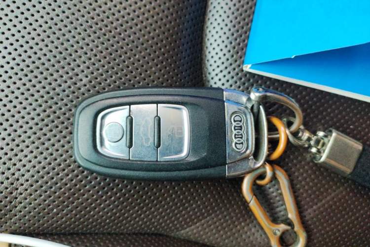 Used Audi A7 2014 50 TFSI quattro Comfort Model Vehicle Key