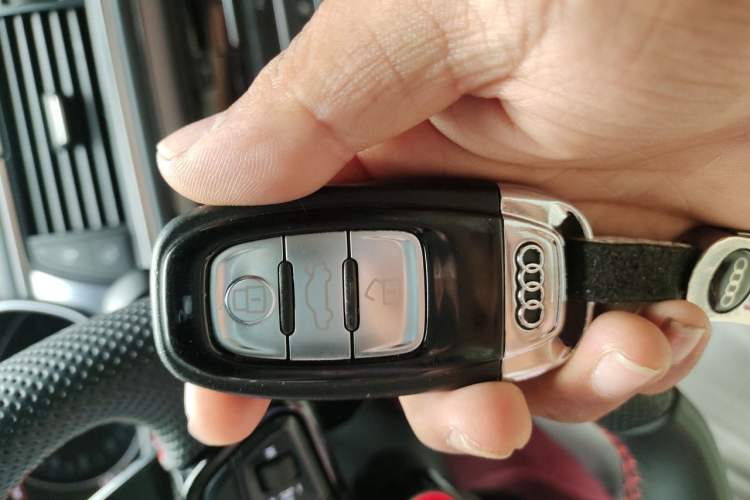 Used Audi A7 2014 35 FSI quattro Technology Edition Vehicle Key