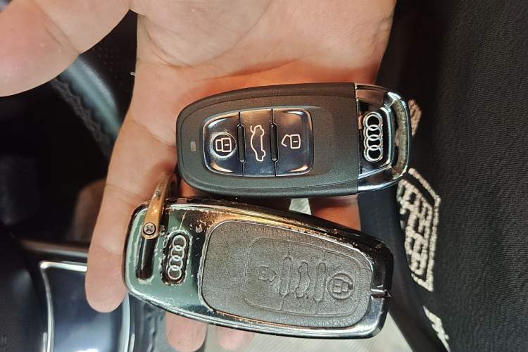 Used Audi A7 2014 50 TFSI quattro Comfort Model Vehicle Key