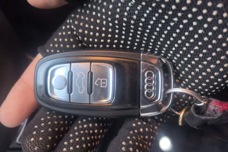 Used Audi A7 2014 35 FSI quattro Technology Edition Vehicle Key