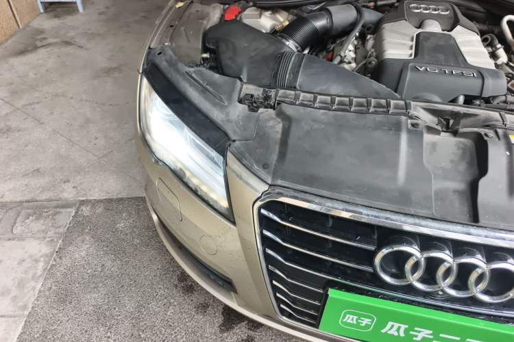 Used Audi A7 2014 50 TFSI quattro Comfort Model Engine Bay Right