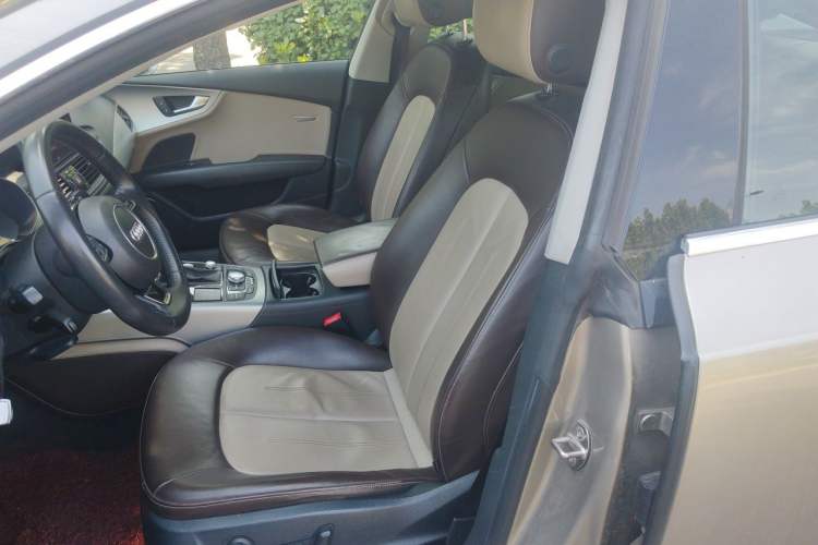 Used Audi A7 2014 30 FSI Trendy Version Left Front Seat